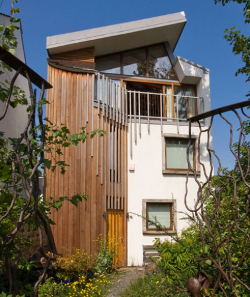 An urban self-built low-impact building building3