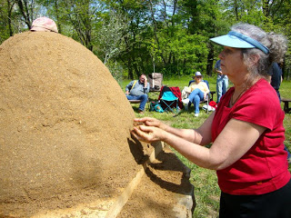 Forming the main shape of the cob oven