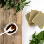 How to make your own shampoo bar : neem and nettle